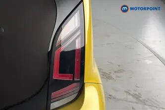 Volkswagen UP Black Edition Manual Petrol Hatchback - Stock Number (1670003) - 36th supplementary image