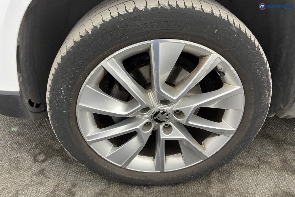 Skoda Karoq Se L Automatic Petrol SUV - Stock Number (1670036) - 33rd supplementary image