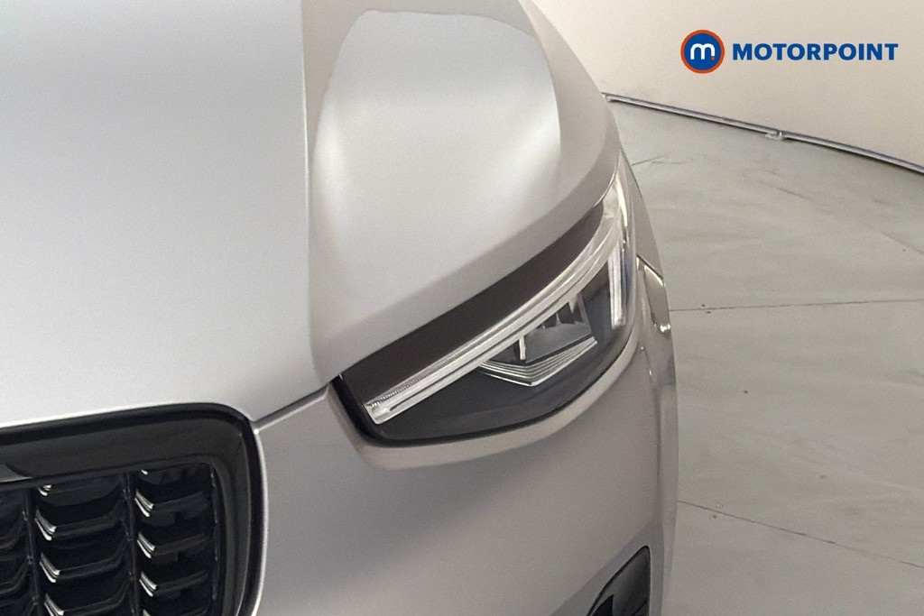 Volvo Xc40 Plus Automatic Petrol SUV - Stock Number (1670113) - 44th supplementary image