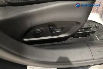 Jeep Compass Limited Manual Petrol SUV - Stock Number (1661220) - 23rd supplementary image