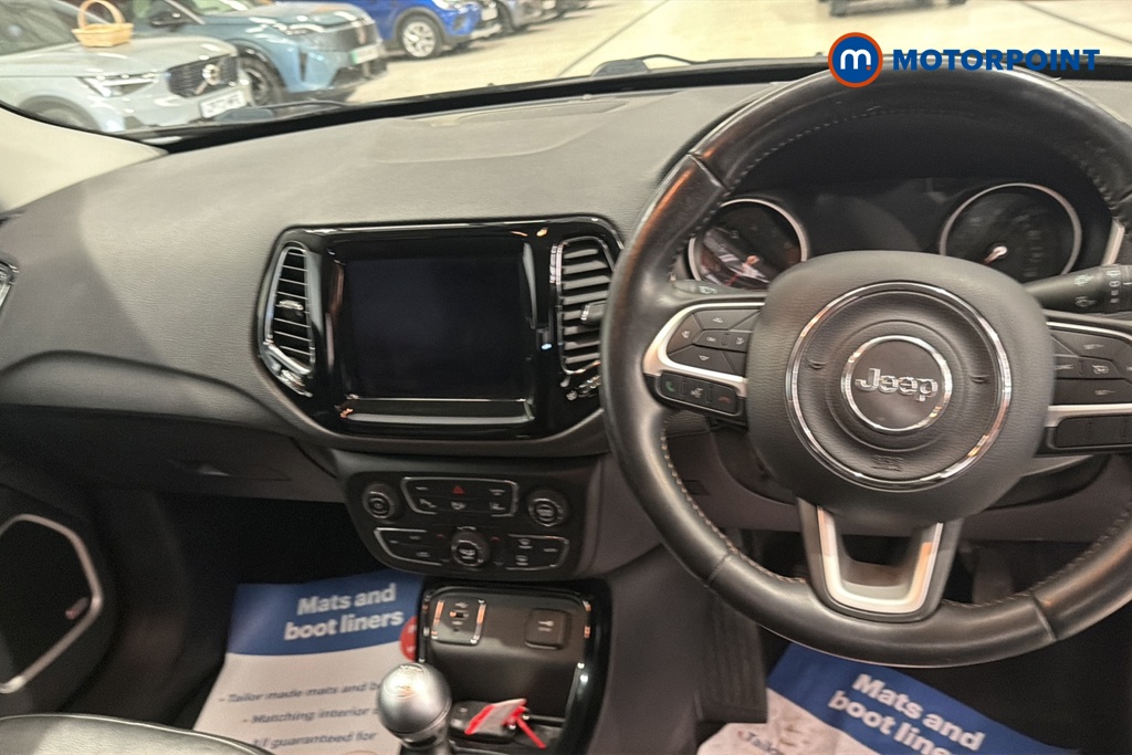 Jeep Compass Limited Manual Petrol SUV - Stock Number (1661220) - 1st supplementary image