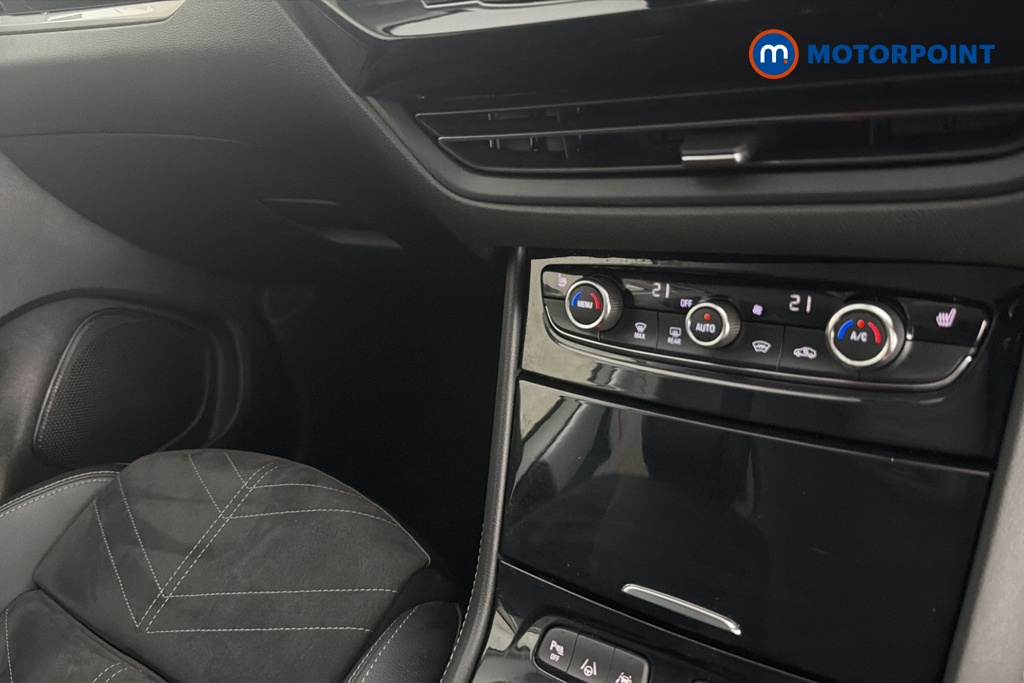 Vauxhall Grandland Ultimate Automatic Petrol Plug-In Hybrid SUV - Stock Number (1661855) - 12th supplementary image