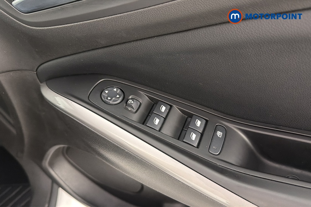 Vauxhall Grandland Ultimate Automatic Petrol Plug-In Hybrid SUV - Stock Number (1661855) - 19th supplementary image