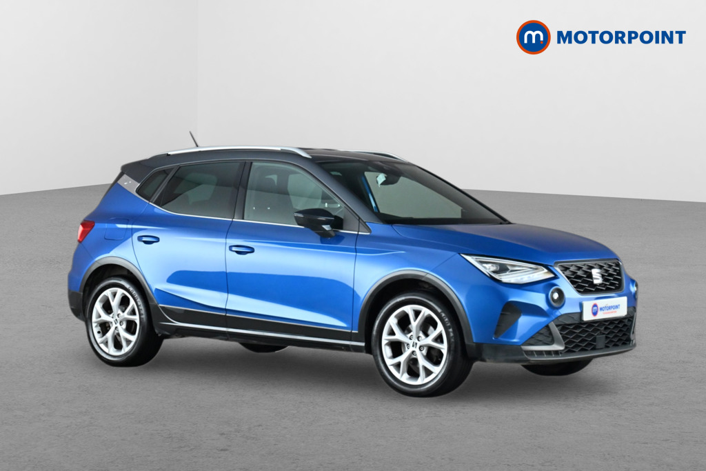 SEAT Arona listing photo