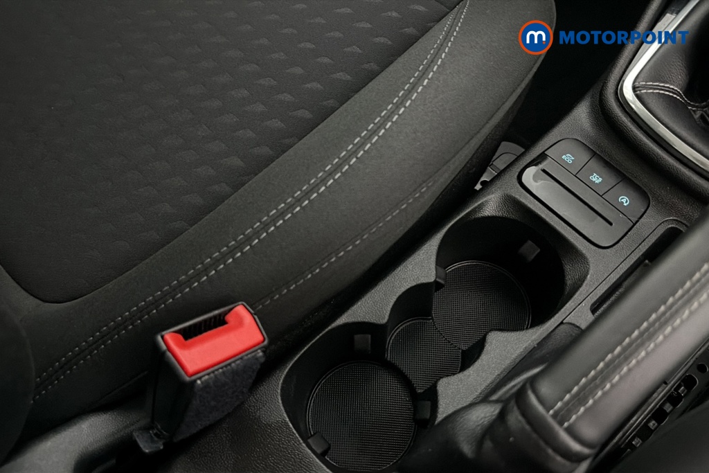 Ford Fiesta Zetec Manual Petrol Hatchback - Stock Number (1666423) - 16th supplementary image