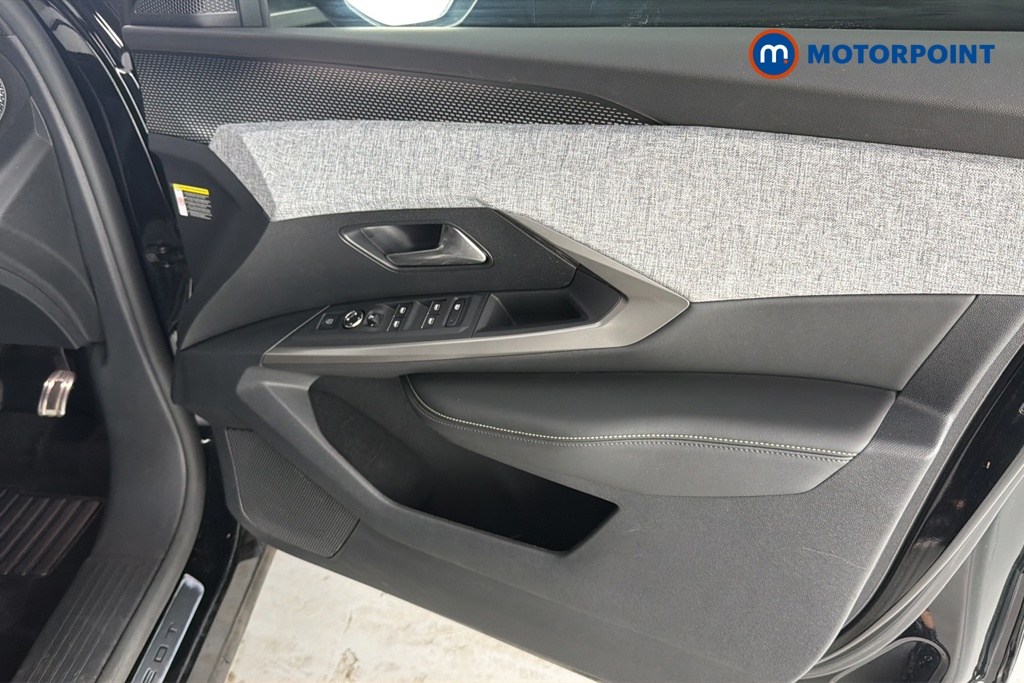Peugeot 5008 GT Automatic Electric SUV - Stock Number (1666948) - 18th supplementary image