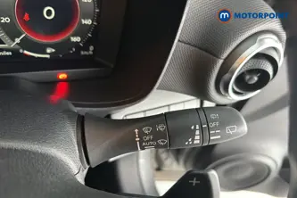 Nissan Juke N-Connecta Automatic Petrol SUV - Stock Number (1667450) - 6th supplementary image
