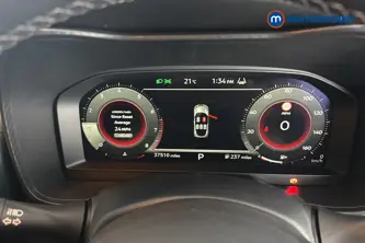 Nissan Juke N-Connecta Automatic Petrol SUV - Stock Number (1667450) - 7th supplementary image
