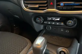 Nissan Juke N-Connecta Automatic Petrol SUV - Stock Number (1667450) - 12th supplementary image