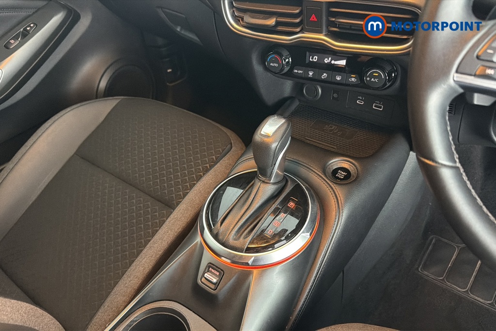 Nissan Juke N-Connecta Automatic Petrol SUV - Stock Number (1667450) - 15th supplementary image