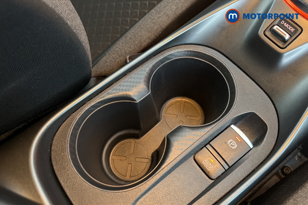 Nissan Juke N-Connecta Automatic Petrol SUV - Stock Number (1667450) - 16th supplementary image