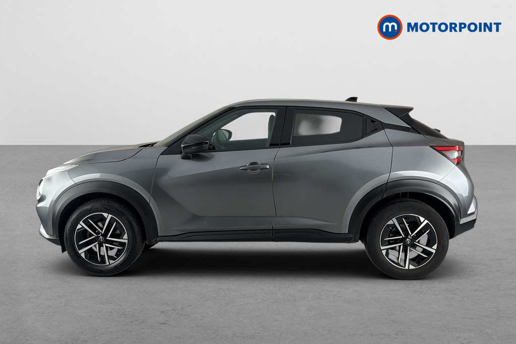 Nissan Juke N-Connecta Automatic Petrol SUV - Stock Number (1667450) - Drivers side
