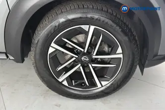 Nissan Juke N-Connecta Automatic Petrol SUV - Stock Number (1667450) - 47th supplementary image