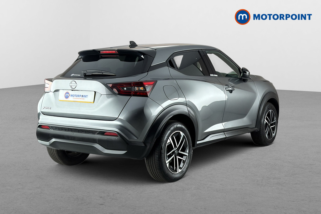 Nissan Juke N-Connecta Automatic Petrol SUV - Stock Number (1667450) - Passenger side rear corner