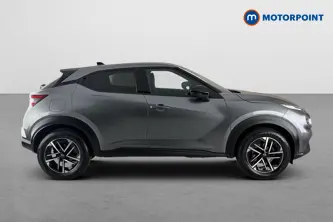 Nissan Juke N-Connecta Automatic Petrol SUV - Stock Number (1667450) - Passenger side