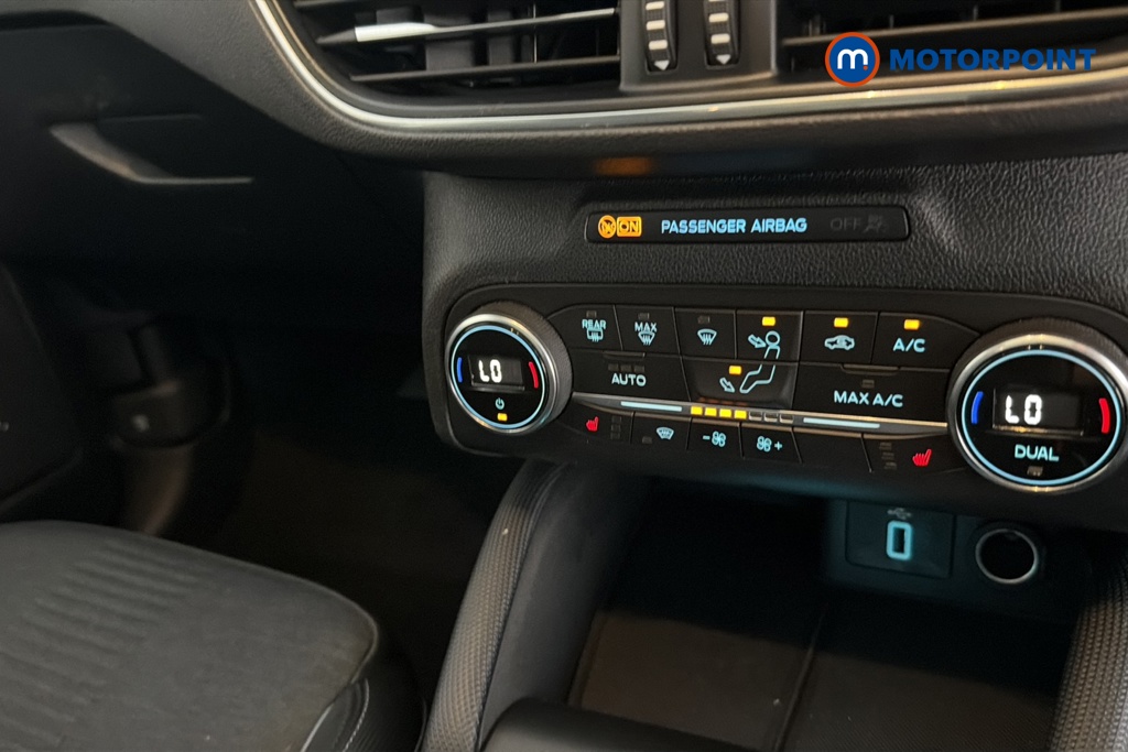 Ford Focus Active X Automatic Petrol Hatchback - Stock Number (1667872) - 12th supplementary image