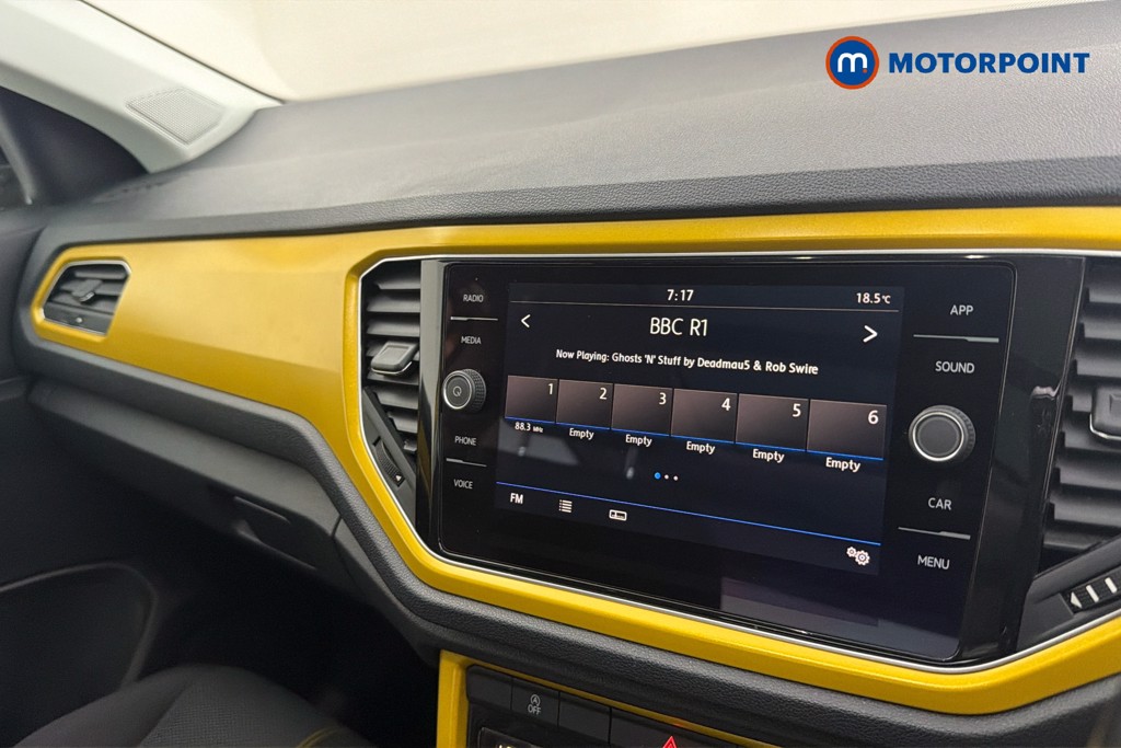 Volkswagen T-Roc Design Manual Petrol SUV - Stock Number (1667905) - 9th supplementary image