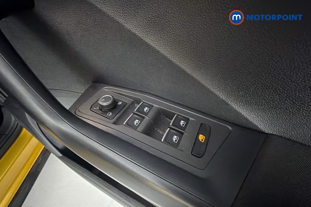 Volkswagen T-Roc Design Manual Petrol SUV - Stock Number (1667905) - 20th supplementary image