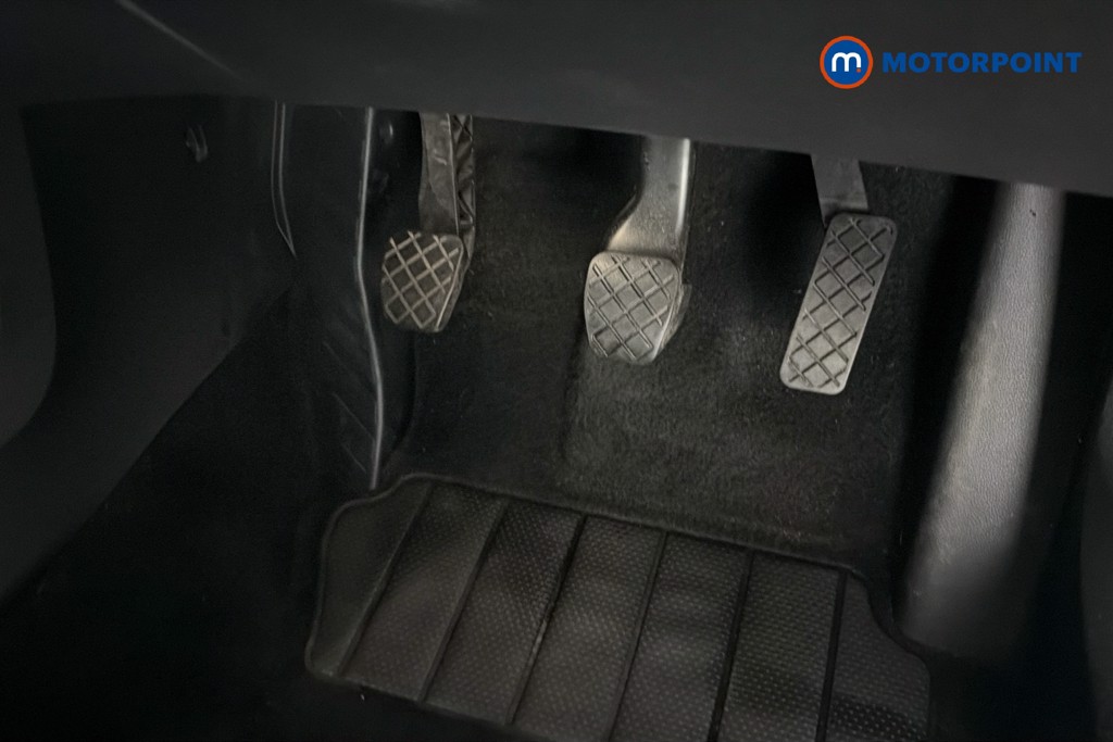 Volkswagen T-Roc Design Manual Petrol SUV - Stock Number (1667905) - 27th supplementary image