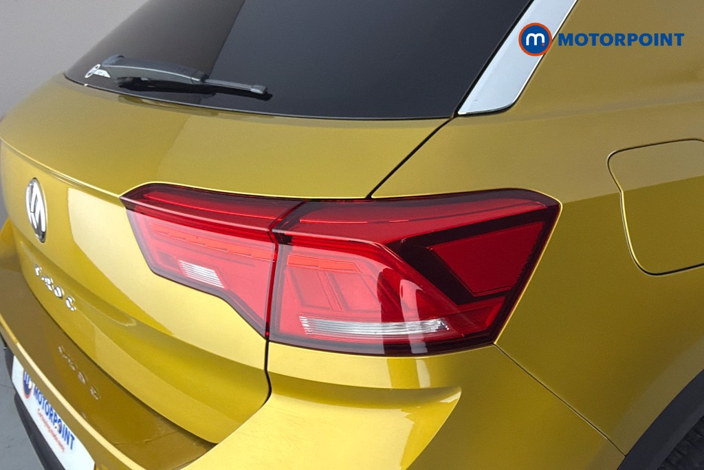 Volkswagen T-Roc Design Manual Petrol SUV - Stock Number (1667905) - 38th supplementary image
