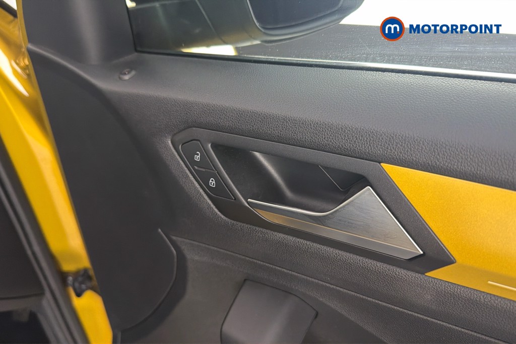 Volkswagen T-Roc Design Manual Petrol SUV - Stock Number (1667905) - 42nd supplementary image
