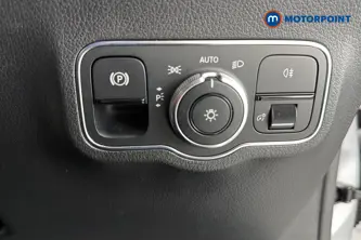 Mercedes-Benz B Class Amg Line Automatic Diesel Hatchback - Stock Number (1668251) - 11th supplementary image