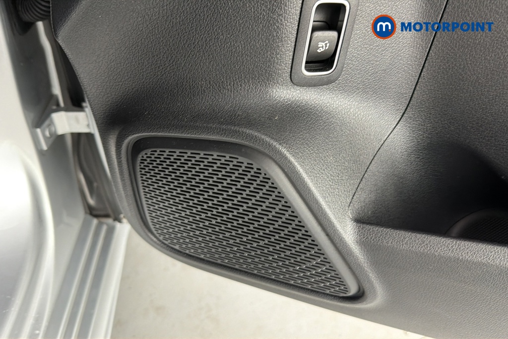 Mercedes-Benz B Class Amg Line Automatic Diesel Hatchback - Stock Number (1668251) - 21st supplementary image