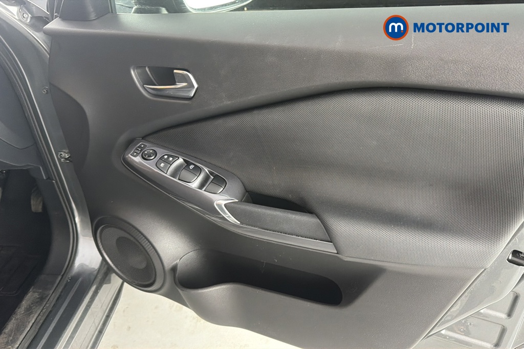 Nissan Juke Acenta Manual Petrol SUV - Stock Number (1668387) - 18th supplementary image
