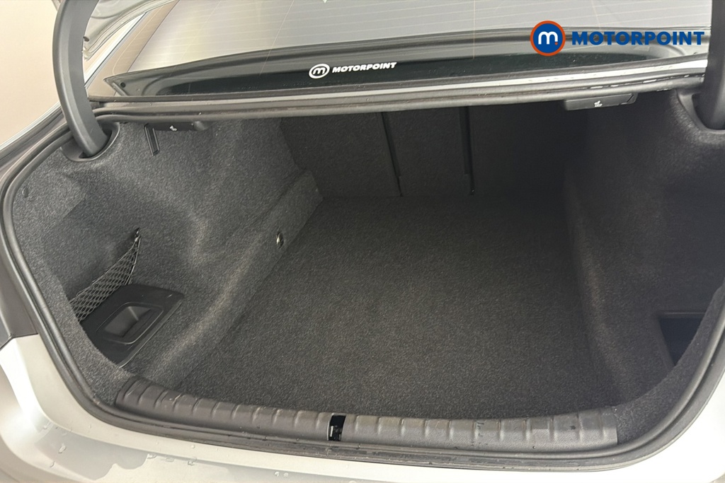 BMW 5 Series SE Automatic Diesel Saloon - Stock Number (1668406) - 30th supplementary image