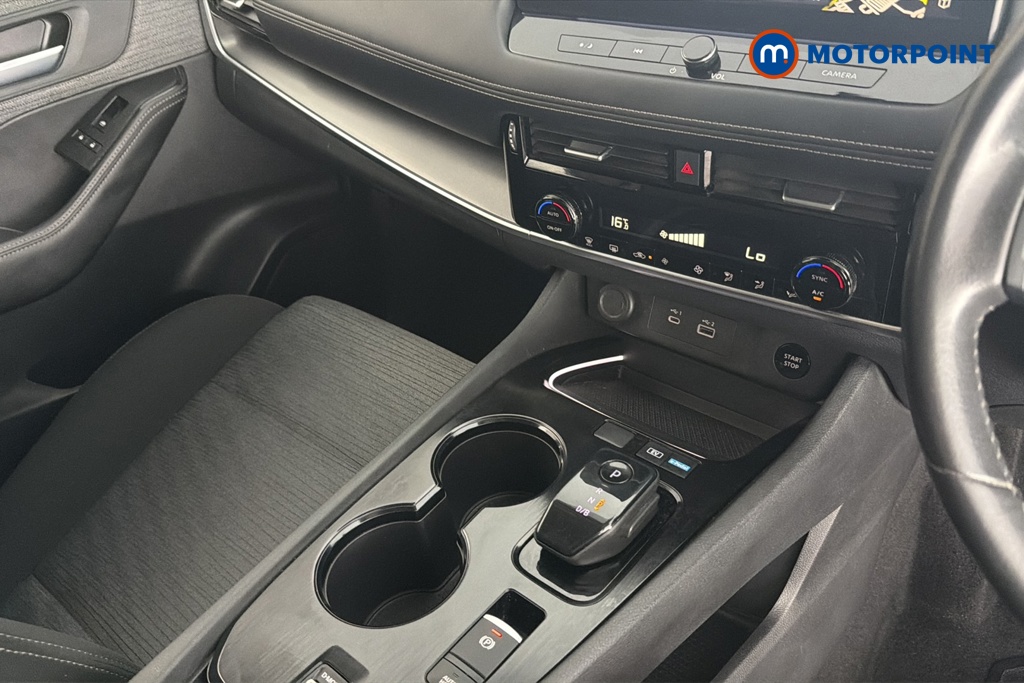 Nissan X-Trail N-Connecta Automatic Petrol-Electric Hybrid SUV - Stock Number (1668424) - 15th supplementary image