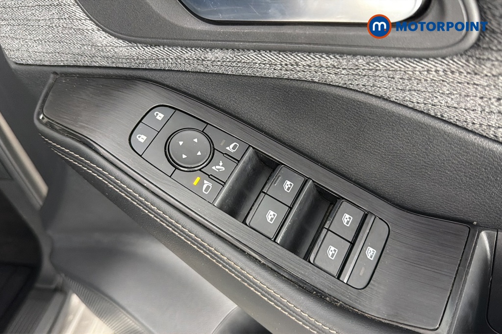 Nissan X-Trail N-Connecta Automatic Petrol-Electric Hybrid SUV - Stock Number (1668424) - 19th supplementary image