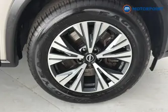 Nissan X-Trail N-Connecta Automatic Petrol-Electric Hybrid SUV - Stock Number (1668424) - 47th supplementary image