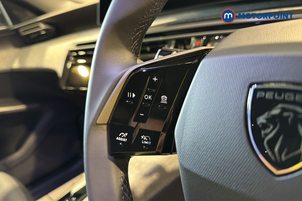 Peugeot 5008 Allure Premium Automatic Petrol SUV - Stock Number (1669339) - 4th supplementary image