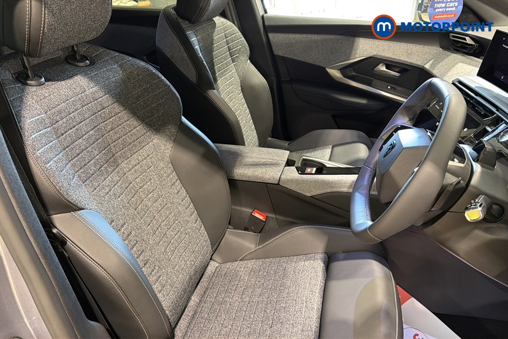 Peugeot 5008 Allure Premium Automatic Petrol SUV - Stock Number (1669339) - 22nd supplementary image