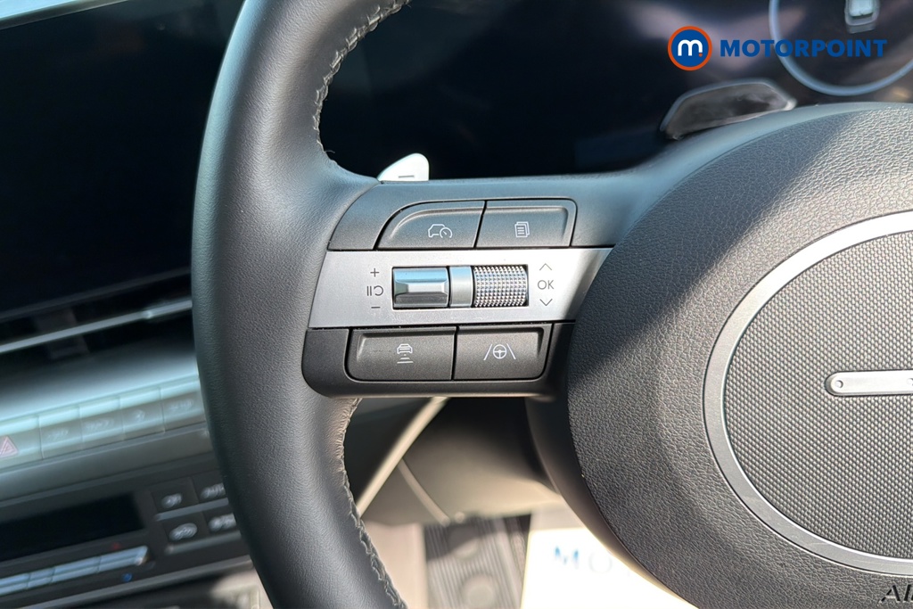 Hyundai Kona Advance Automatic Petrol-Electric Hybrid SUV - Stock Number (1669351) - 4th supplementary image