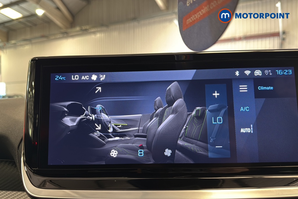 Peugeot 2008 Allure Manual Petrol SUV - Stock Number (1670021) - 12th supplementary image