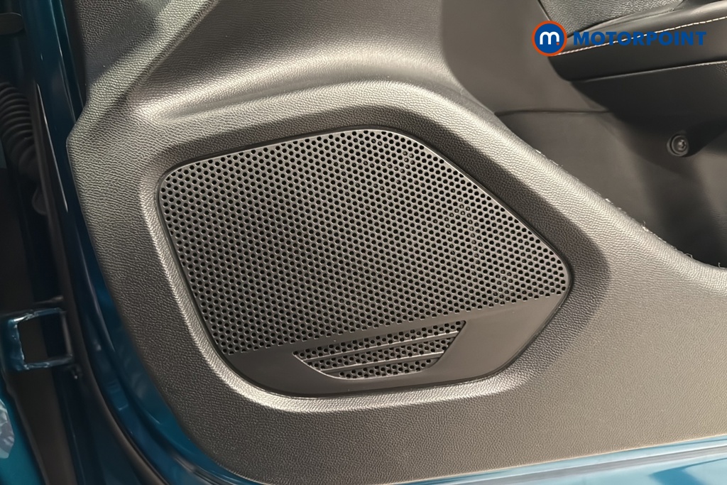 Peugeot 2008 Allure Manual Petrol SUV - Stock Number (1670021) - 21st supplementary image