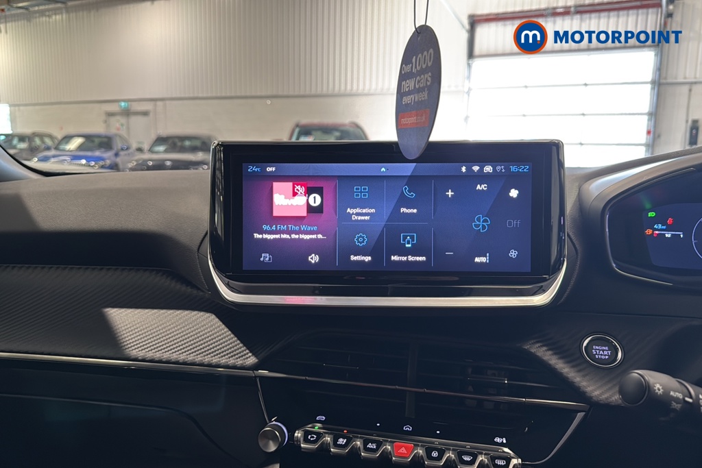 Peugeot 2008 Allure Manual Petrol SUV - Stock Number (1670021) - 1st supplementary image