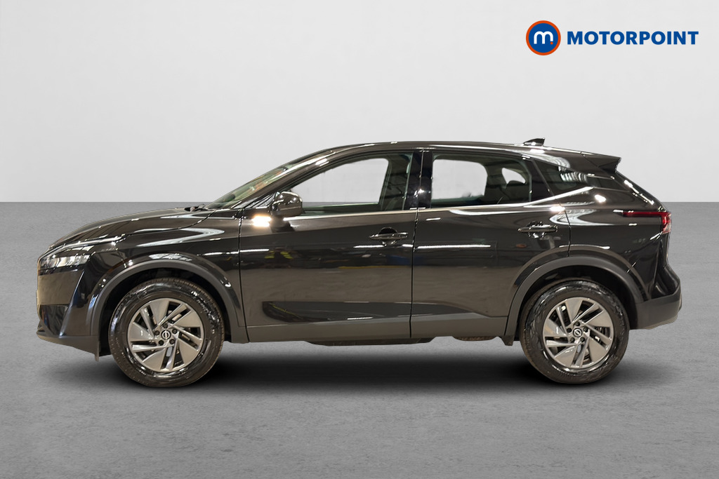Nissan Qashqai Acenta Premium Manual Petrol SUV - Stock Number (1670969) - Drivers side