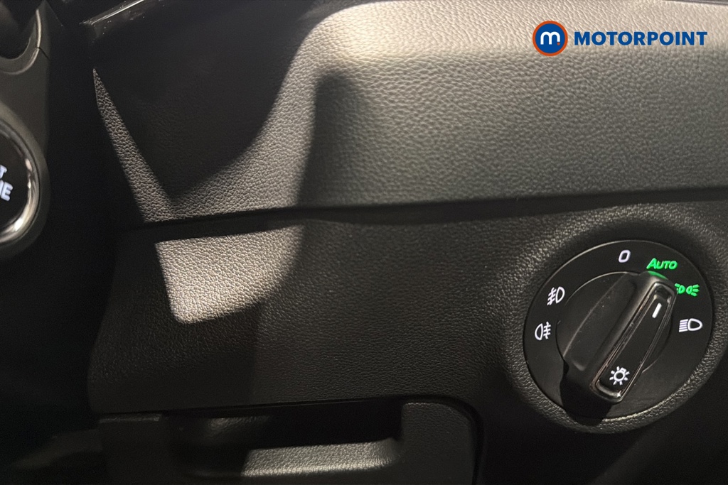 Skoda Karoq Se L Manual Petrol SUV - Stock Number (1671202) - 11th supplementary image