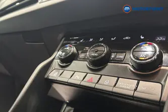 Skoda Karoq Se L Manual Petrol SUV - Stock Number (1671202) - 12th supplementary image