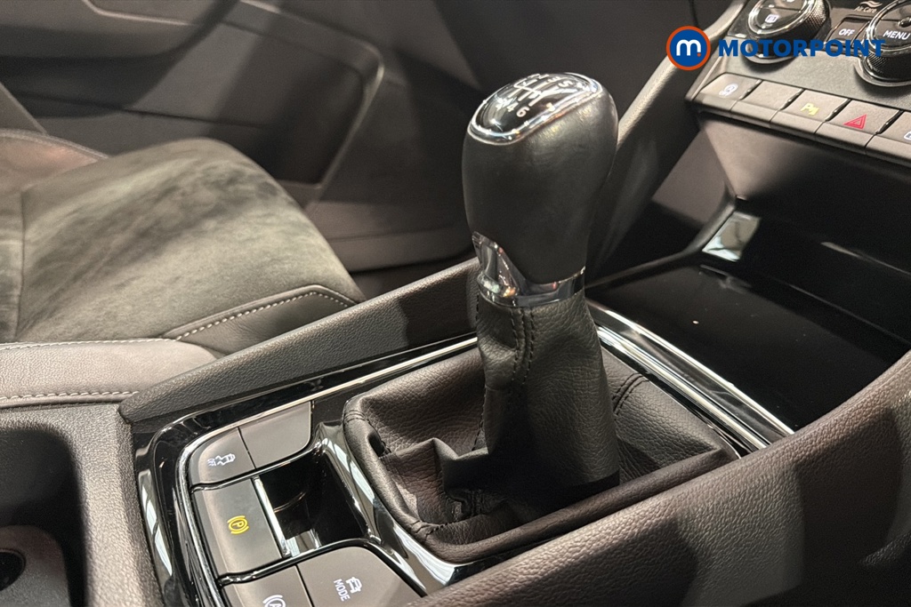 Skoda Karoq Se L Manual Petrol SUV - Stock Number (1671202) - 15th supplementary image