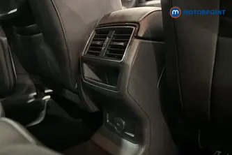 Skoda Karoq Se L Manual Petrol SUV - Stock Number (1671202) - 28th supplementary image