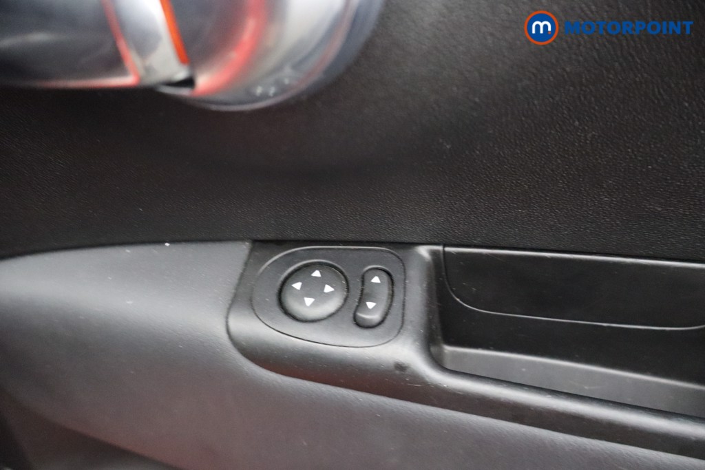 Abarth 595 Turismo 70Th Anniversary Manual Petrol Hatchback - Stock Number (1631539) - 8th supplementary image