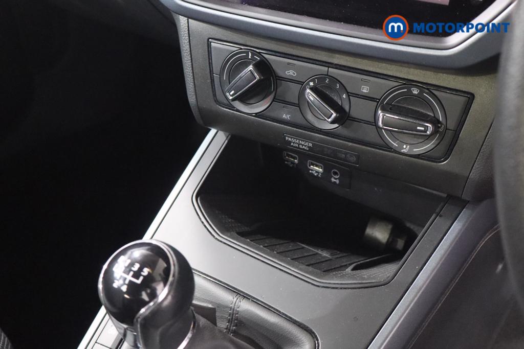 Seat Arona Se Technology Manual Petrol SUV - Stock Number (1639273) - 9th supplementary image