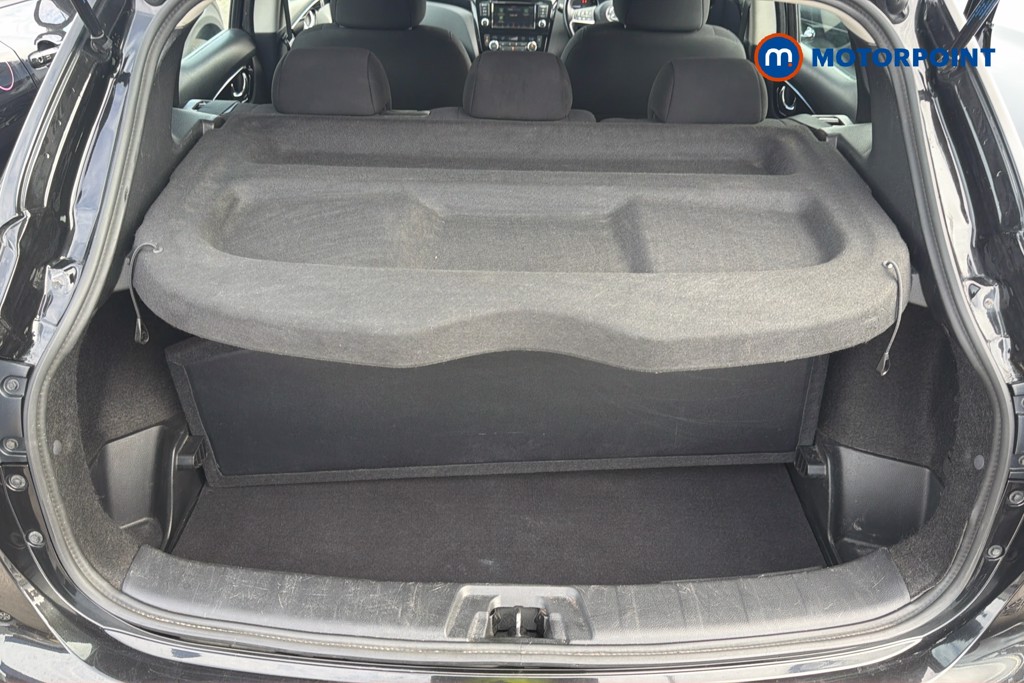 Nissan Qashqai Acenta Premium Manual Diesel SUV - Stock Number (1642952) - 33rd supplementary image