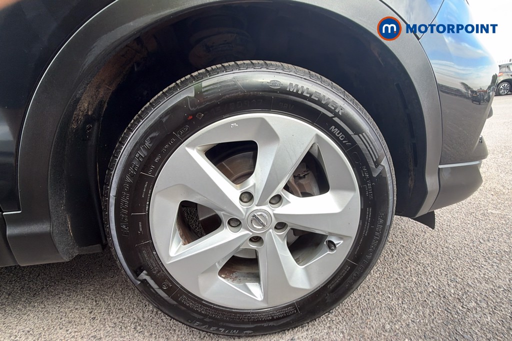 Nissan Qashqai Acenta Premium Manual Diesel SUV - Stock Number (1642952) - 37th supplementary image