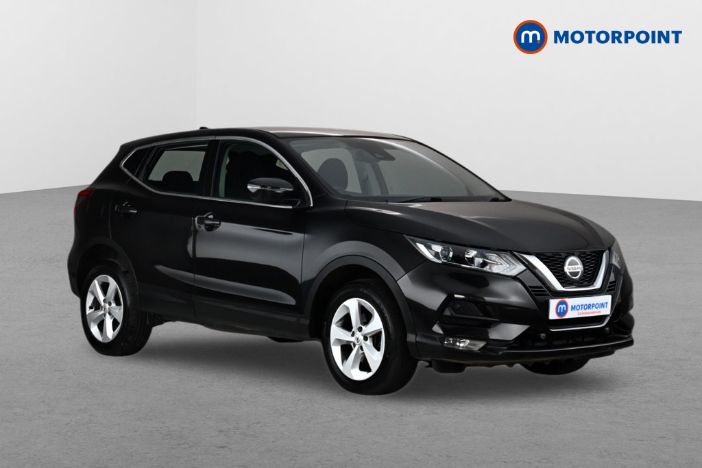 Nissan Qashqai Acenta Premium Manual Diesel SUV - Stock Number (1642952) - Drivers side front corner