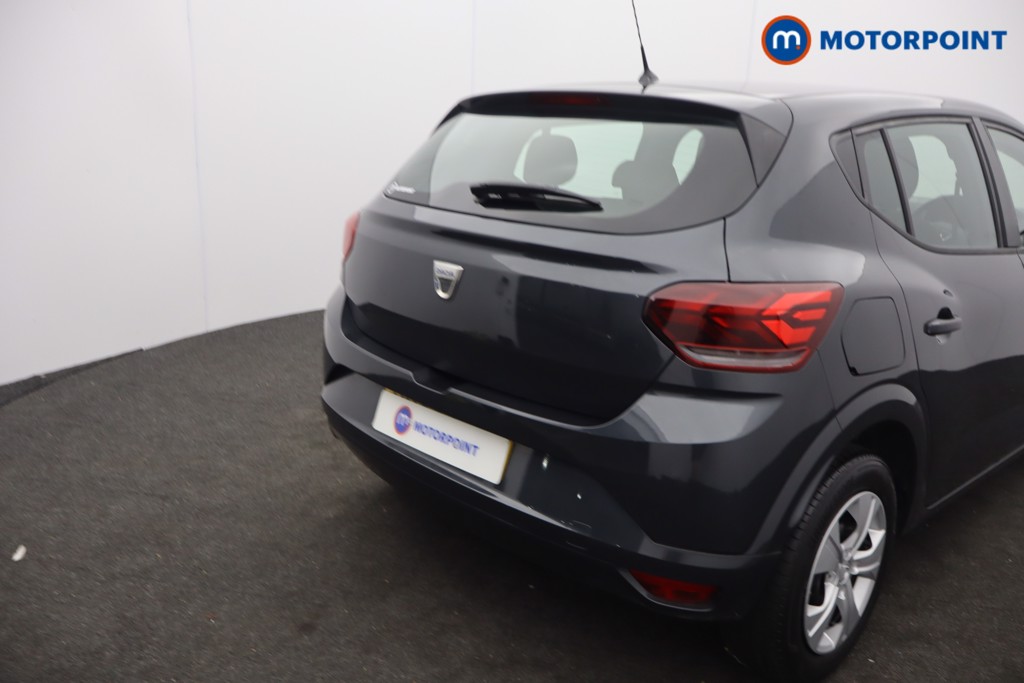 Dacia Sandero Essential Manual Petrol Hatchback - Stock Number (1648107) - 2nd supplementary image