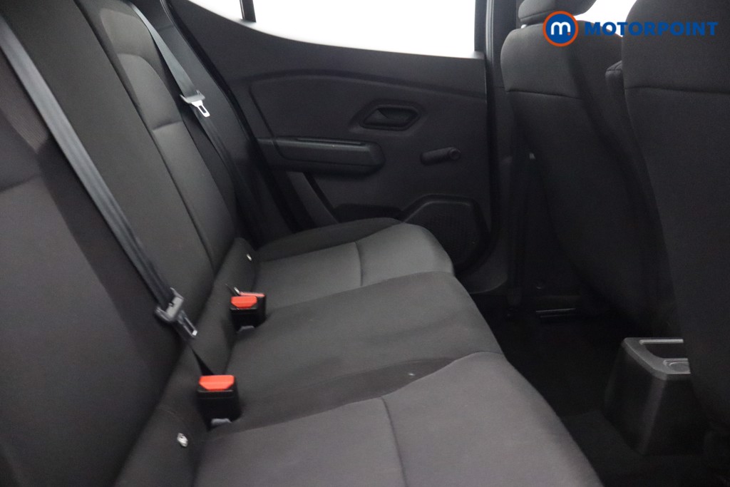 Dacia Sandero Essential Manual Petrol Hatchback - Stock Number (1648107) - 5th supplementary image
